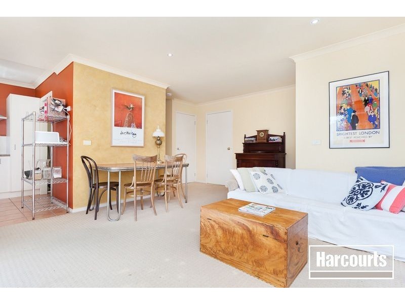 3/6 Elizabeth Street, Mornington VIC 3931