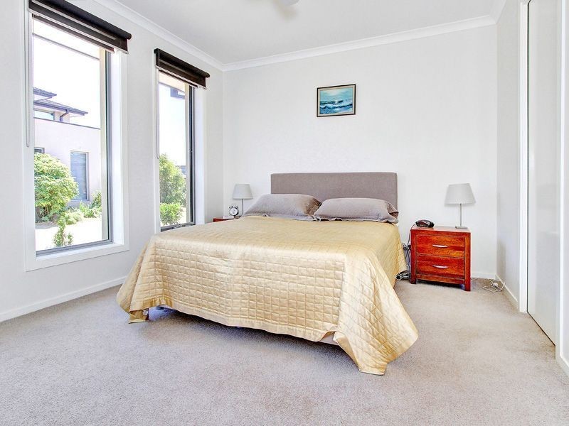 2/27 Green Island Ave, Mount Martha VIC 3934