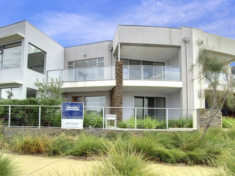 2 Harbourside Esplanade, Safety Beach VIC 3936