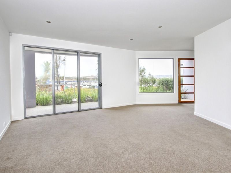 2 Harbourside Esplanade, Safety Beach VIC 3936