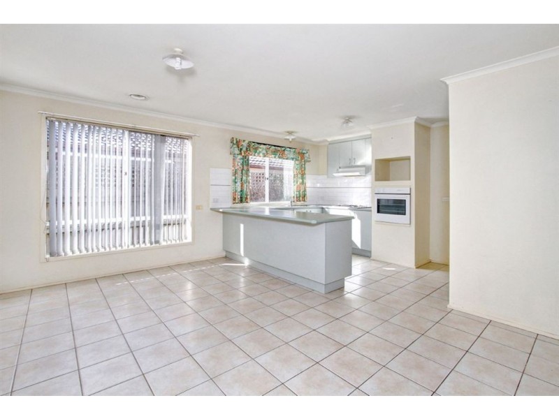 2 Marabou Mews, Mount Martha VIC 3934