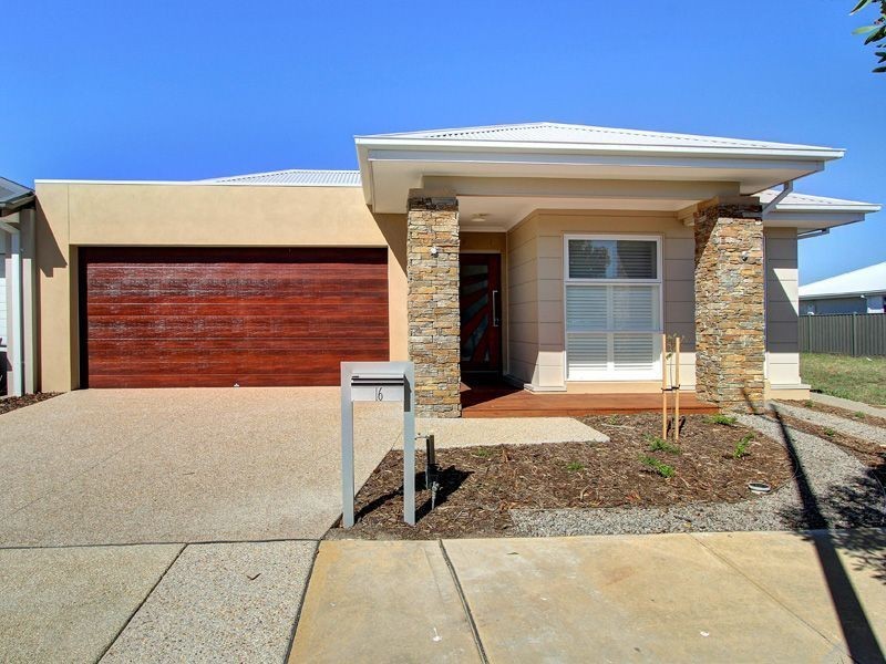 16 Portside Way, Safety Beach VIC 3936