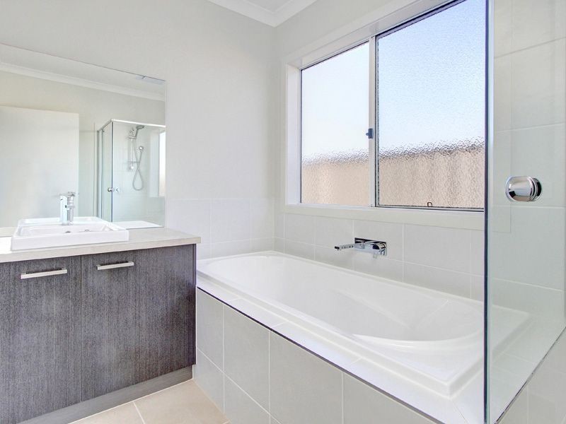 16 Portside Way, Safety Beach VIC 3936