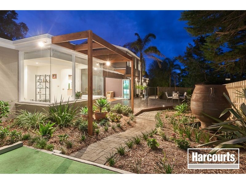 11 Greenlaw Crescent, Mount Martha VIC 3934