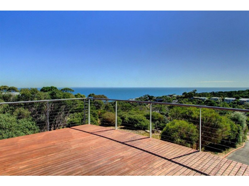 32 Ian Road, Mount Martha VIC 3934