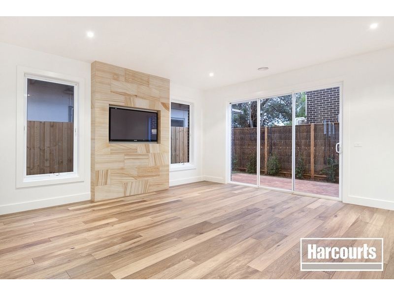 1-3/9 Venice Street, Mornington VIC 3931