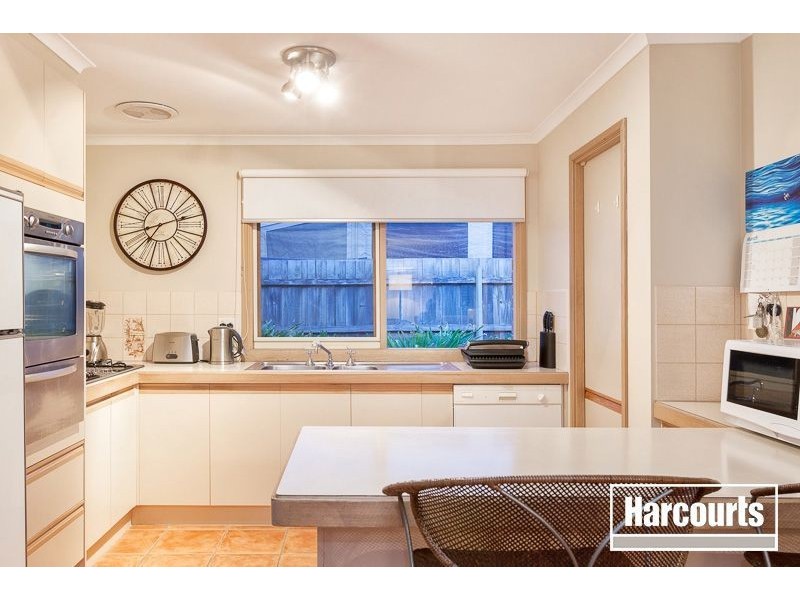 9 Vivian Way, Mount Martha VIC 3934