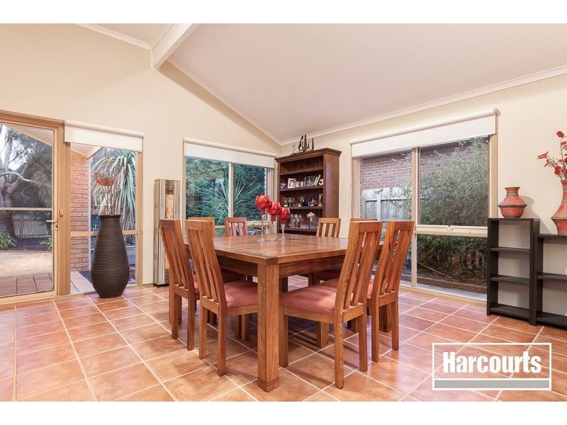 9 Vivian Way, Mount Martha VIC 3934