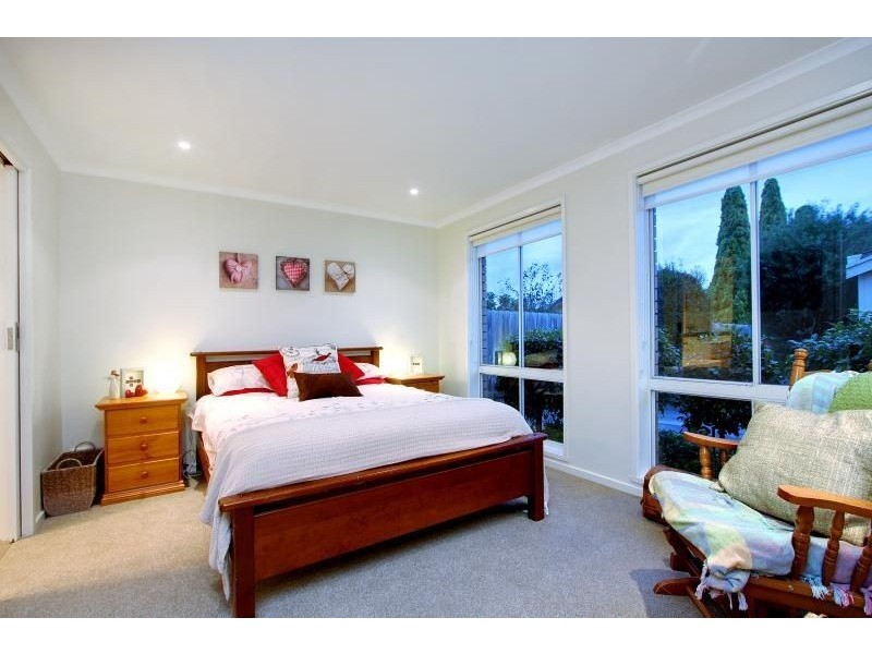 3/20 Alameda Avenue, Mornington VIC 3931