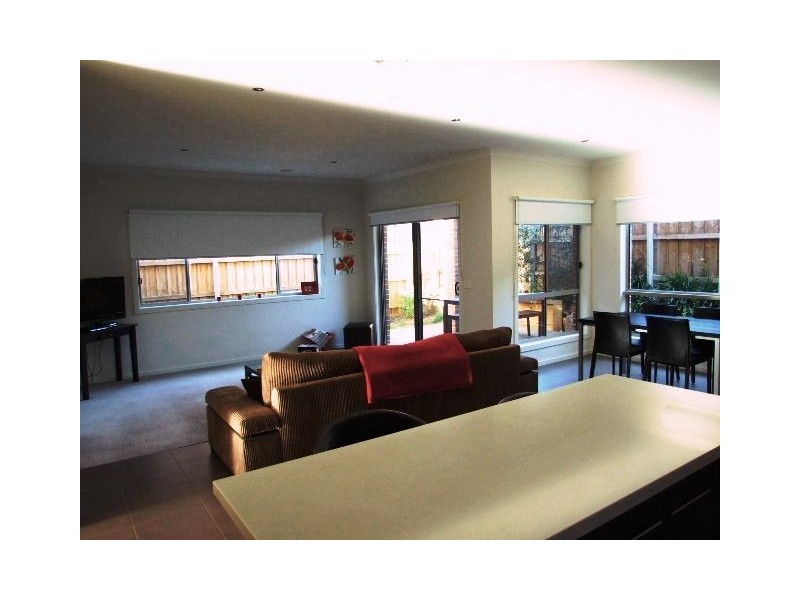 7/43 Van Ness Ave, Mornington VIC 3931