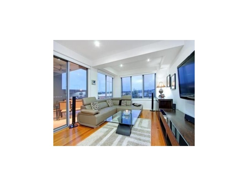 22 Spinnaker Terrace, Safety Beach VIC 3936