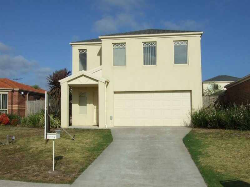 24 Meadow Crest Cct, Mount Martha VIC 3934