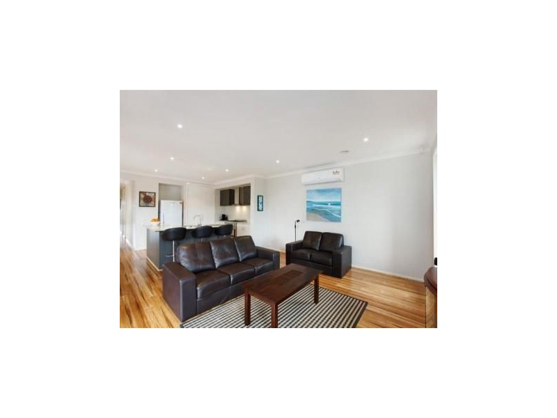 14 Oceanic Drive, Safety Beach VIC 3936