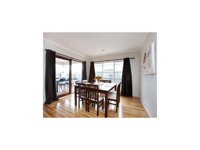 14 Oceanic Drive, Safety Beach VIC 3936