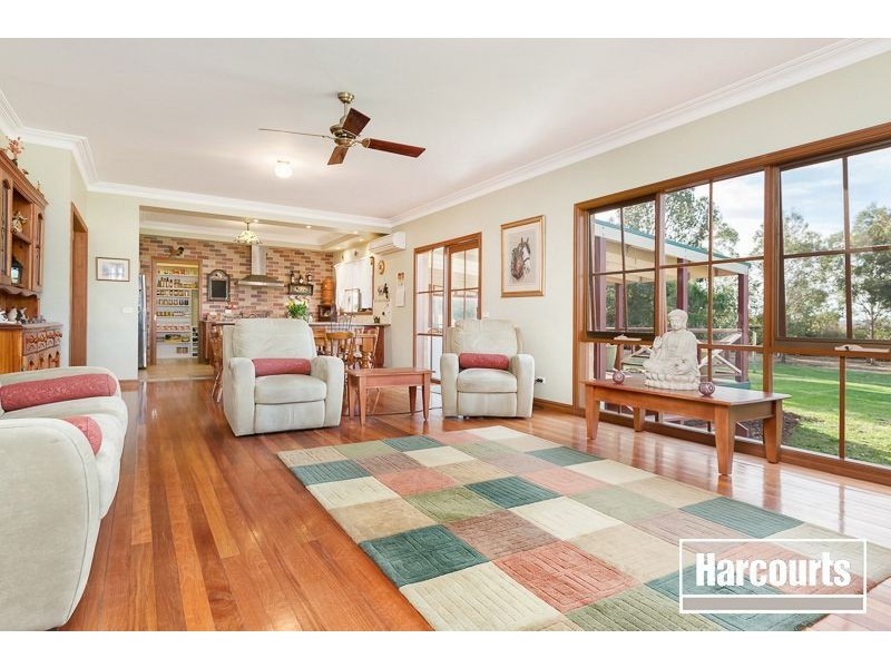 4 Mahogany Court, Mount Martha VIC 3934