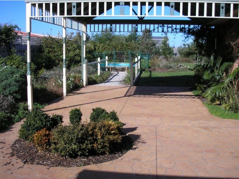 20 Traminer Drive, Mount Martha VIC 3934