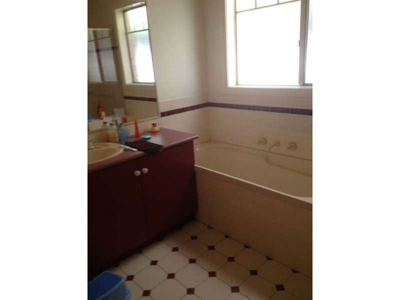 40 Jacaranda Crescent, Mornington VIC 3931