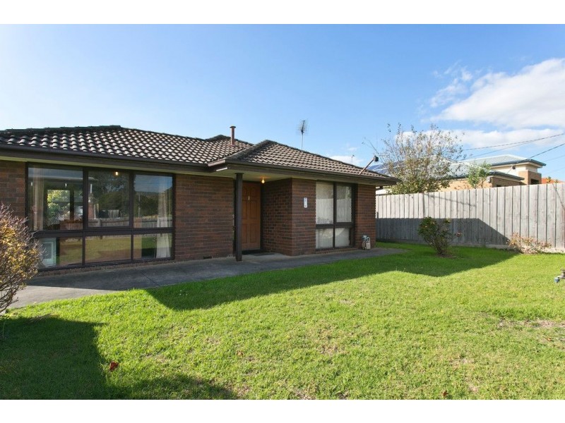 26 Watson Avenue, Dromana VIC 3936