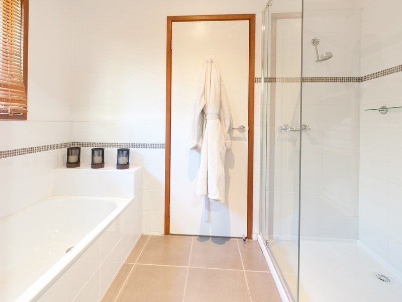 8 Nirringa Court, Mount Martha VIC 3934