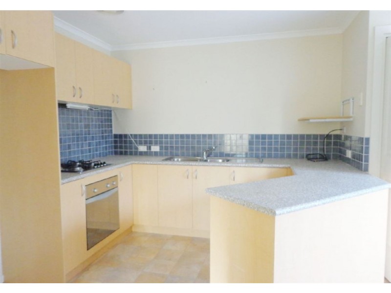 3/3-5 Carol Street, Mornington VIC 3931