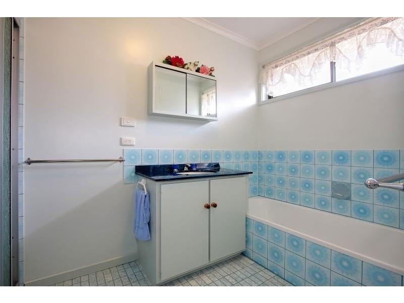 18 Benambra Street, Mornington VIC 3931