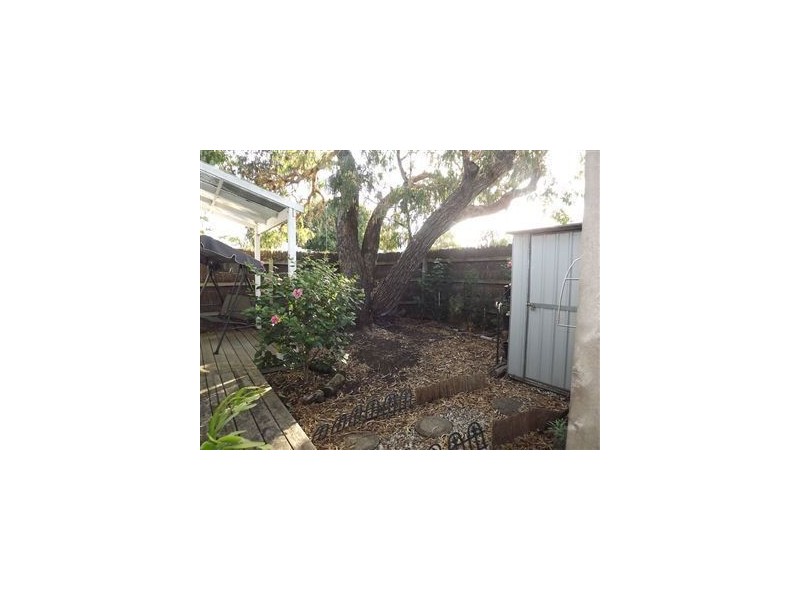 1/3-5 Carol Street, Mornington VIC 3931