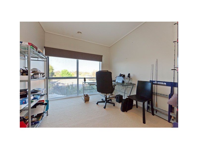 17/2a Bentons Road, Mornington VIC 3931
