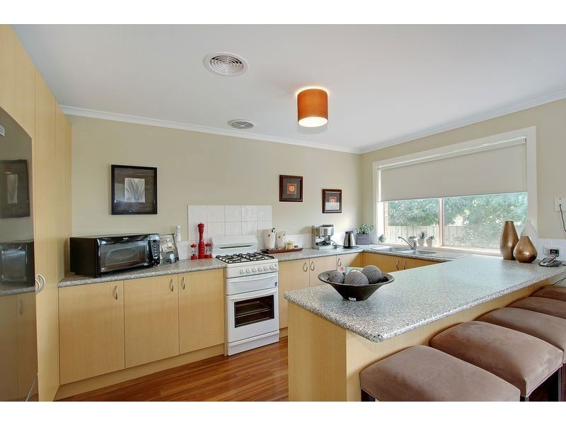 6/7 Carol Street, Mornington VIC 3931