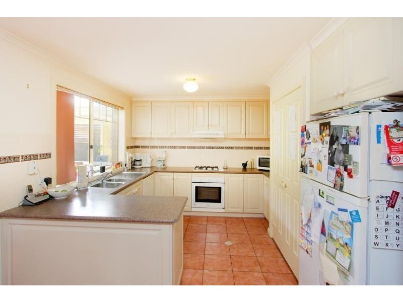 40 Jacaranda Crescent, Mornington VIC 3931