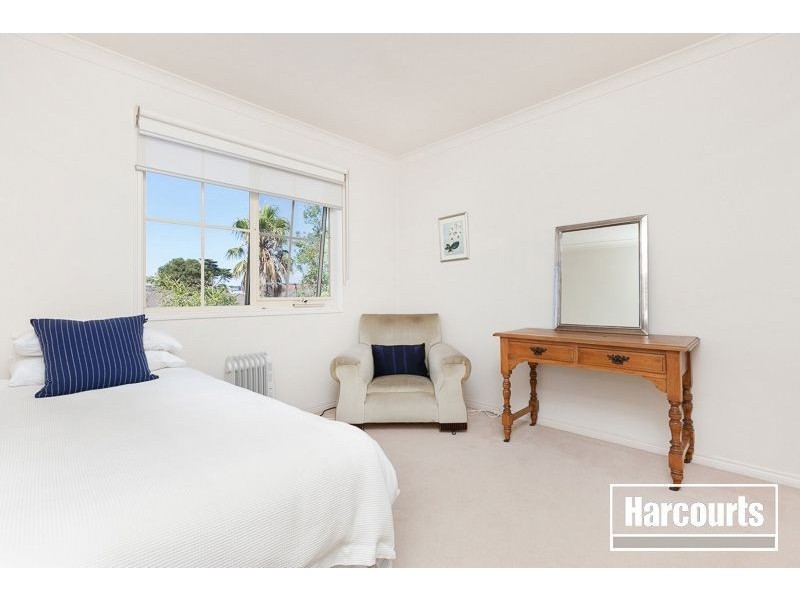 3/6 Elizabeth Street, Mornington VIC 3931