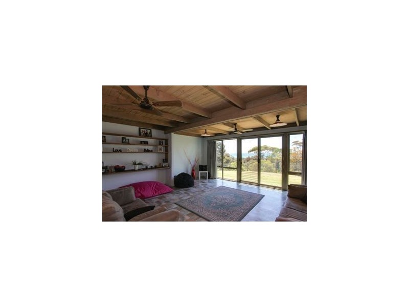 9 Coburn Ave, Mccrae VIC 3938