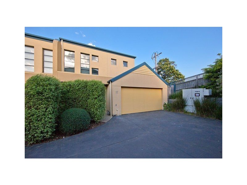 17/2A Bentons Road, Mornington VIC 3931