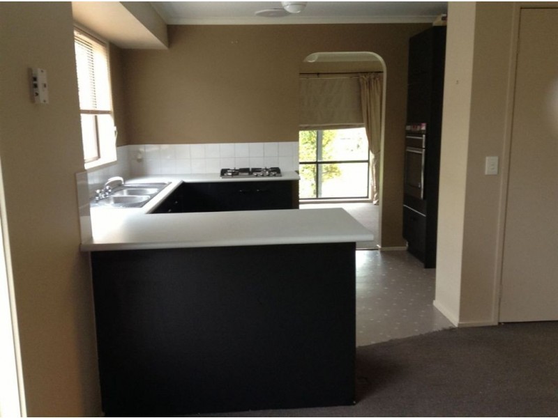 54 Aquarius Drive, Frankston VIC 3199