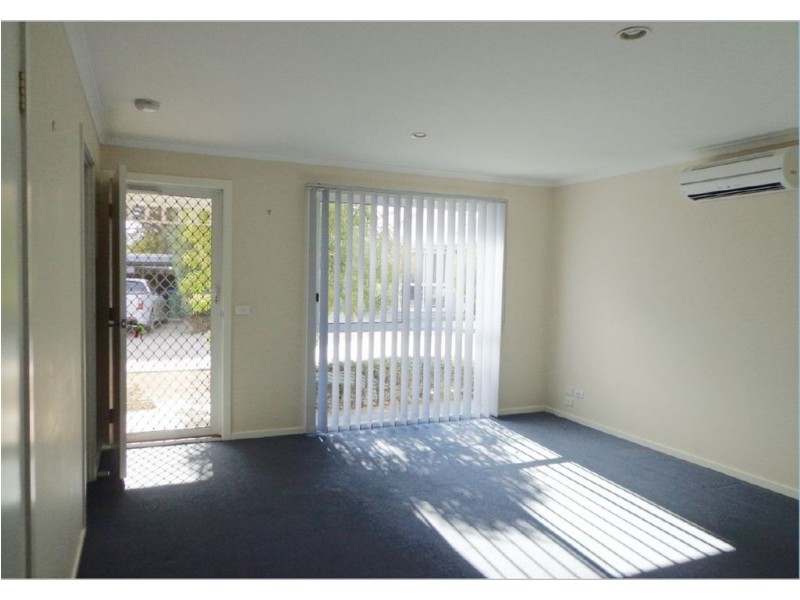 3/3-5 Carol Street, Mornington VIC 3931