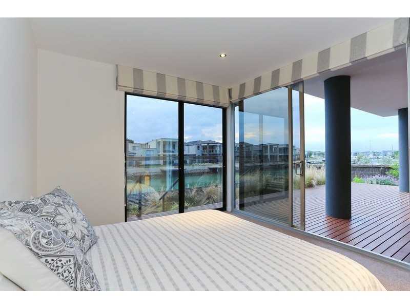 101A/83 Spinnaker Terrace, Safety Beach VIC 3936
