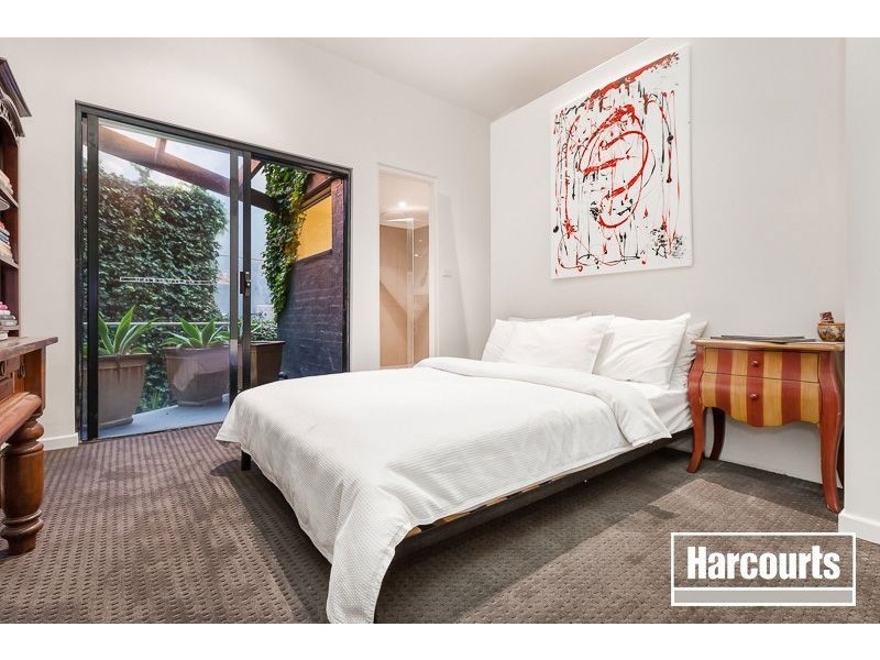 2B Tanti Avenue, Mornington VIC 3931