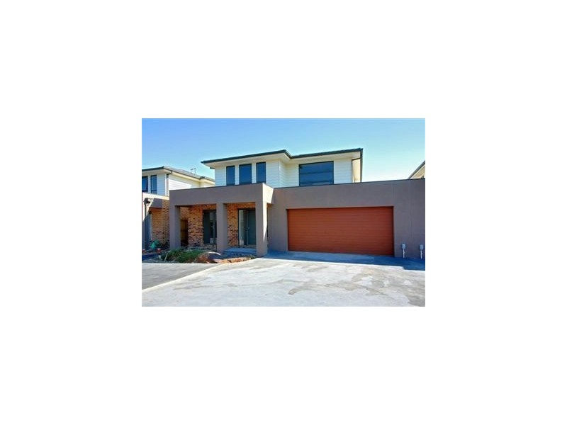 7/125 Harrap Rd, Mount Martha VIC 3934