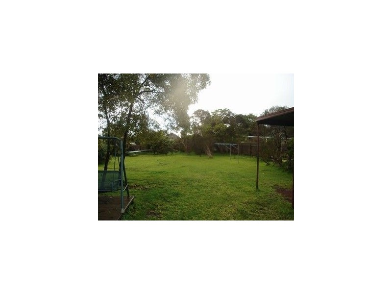 33 The Avenue, Mccrae VIC 3938
