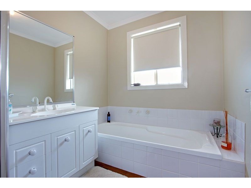 6/7 Carol Street, Mornington VIC 3931