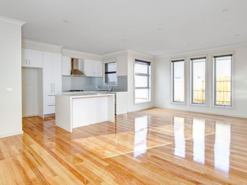 7 311 Dromana Parade, Safety Beach VIC 3936