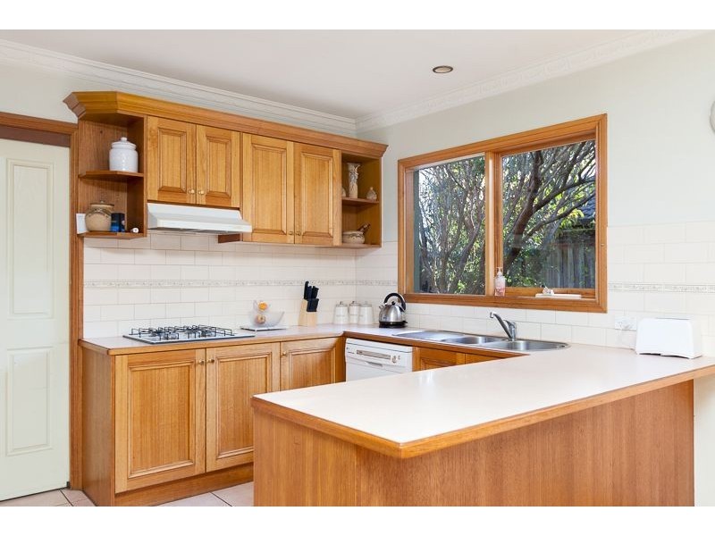 8 John Vear Close, Hastings VIC 3915