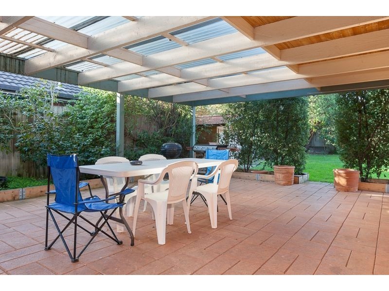 8 John Vear Close, Hastings VIC 3915