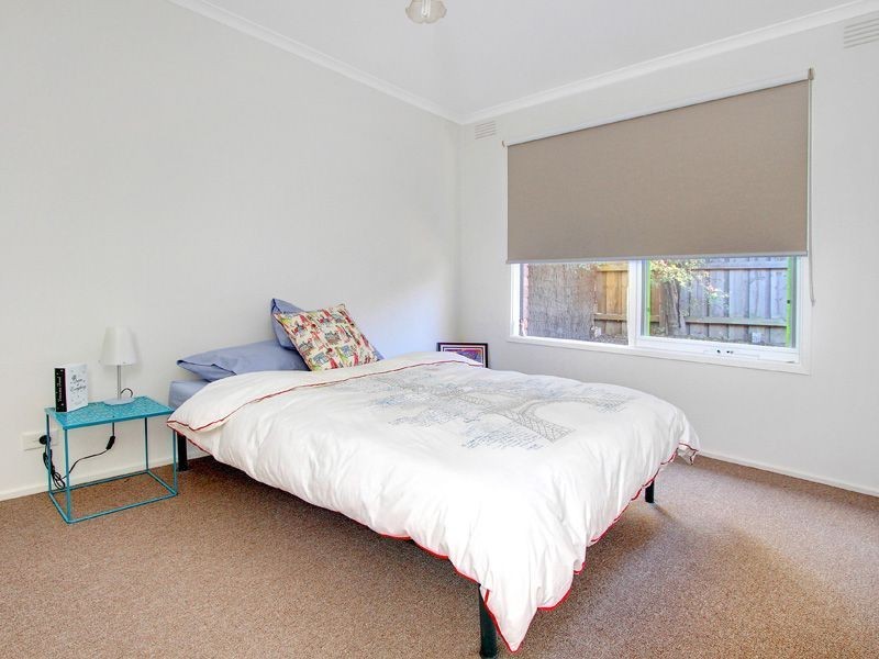 2/2 Oakland Street, Mornington VIC 3931