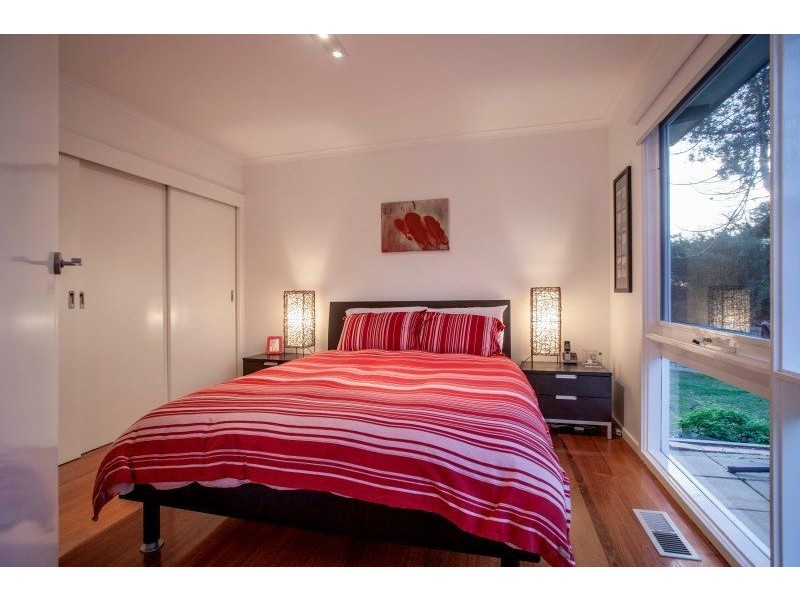 1 Oak Grove, Mount Martha VIC 3934