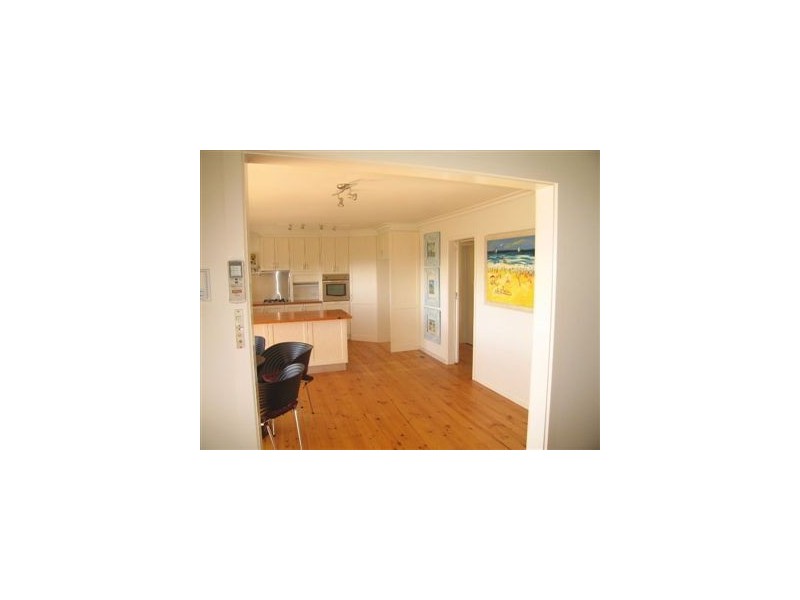 10 Outlook Road, Mccrae VIC 3938