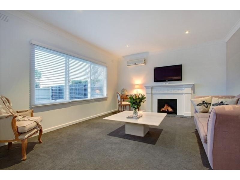 2/19 York Street, Mornington VIC 3931