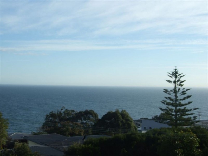 6 Raymond Street, Mount Martha VIC 3934