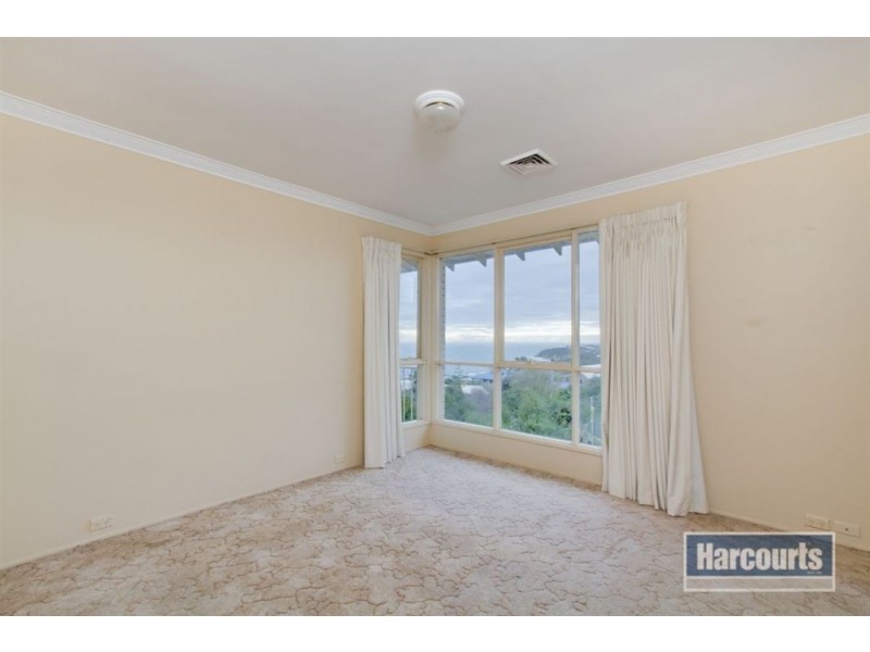 6 Raymond Street, Mount Martha VIC 3934