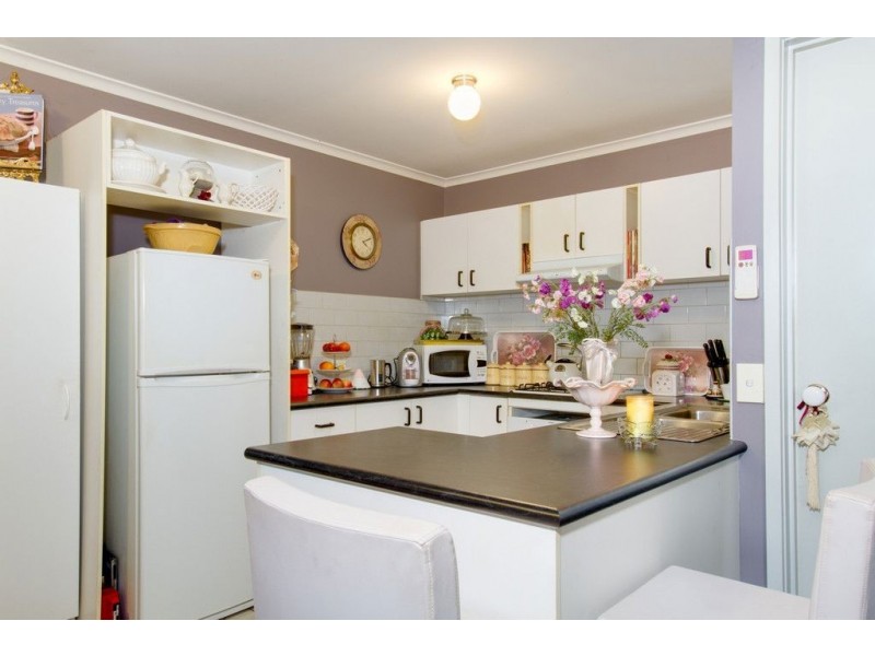 1/52 Alameda Avenue, Mornington VIC 3931