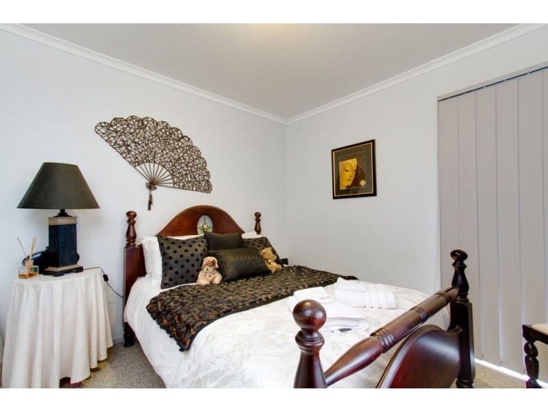 1/52 Alameda Avenue, Mornington VIC 3931